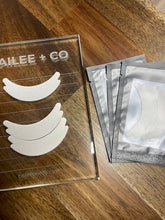 Load image into Gallery viewer, Foam Lash Pads