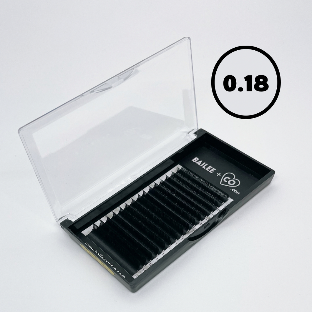 Super-Dark Matte 0.18 Individual Classic Lash Tray